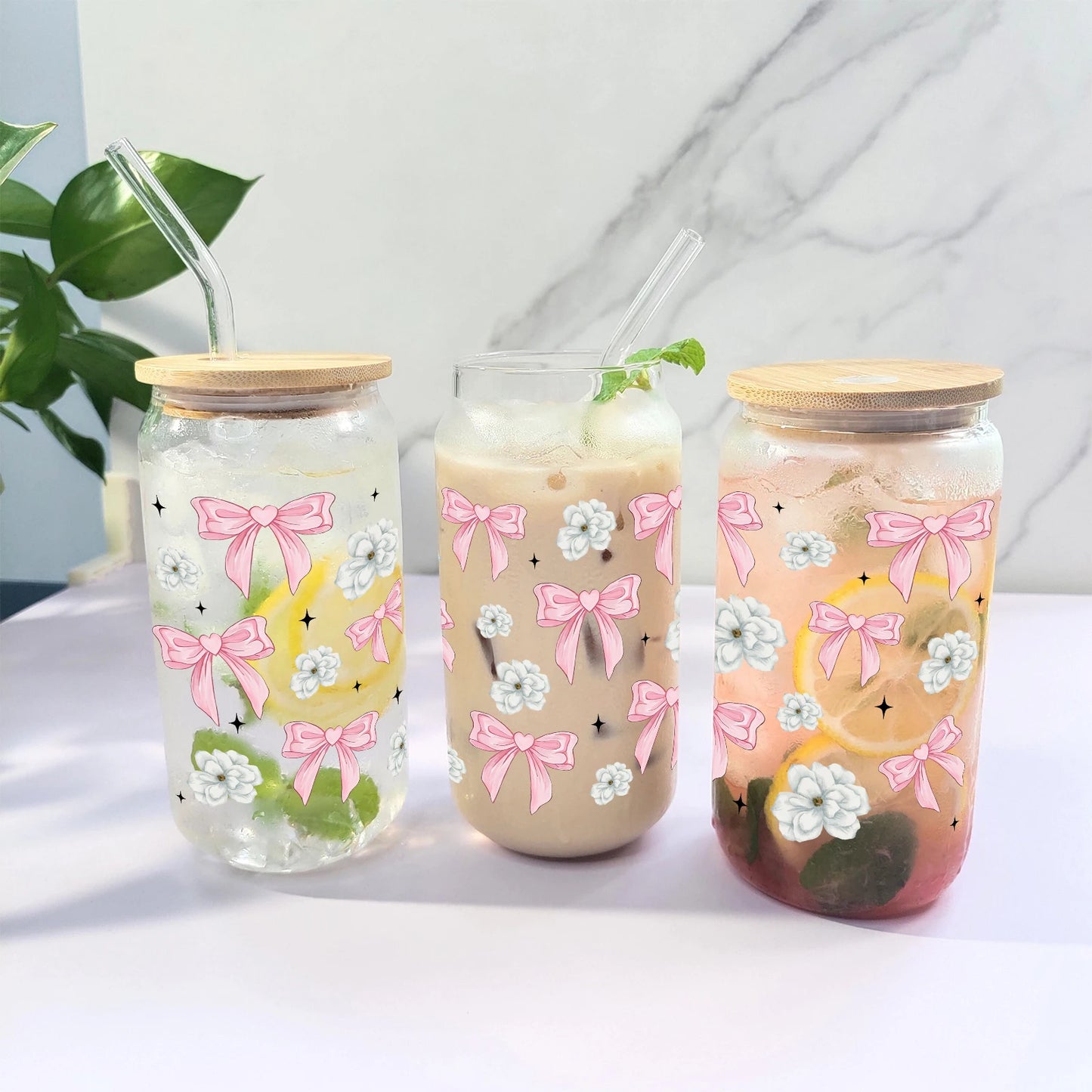 Bows & Flowers Glass Tumbler